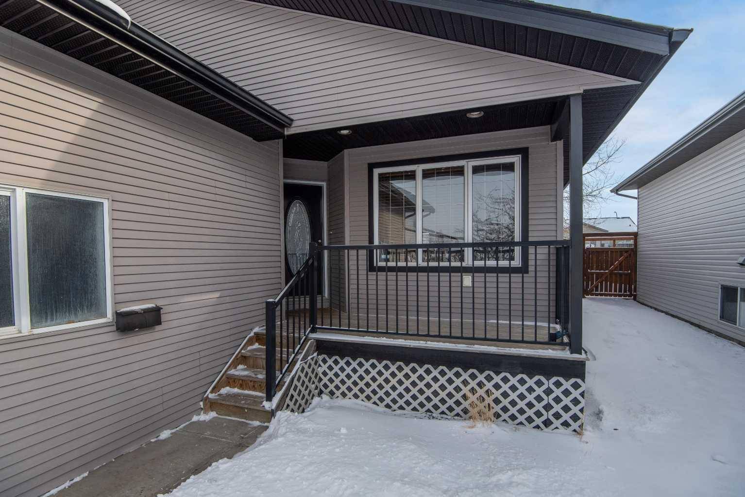 Red Deer, AB T4R 3P3,252 Lindsay AVE