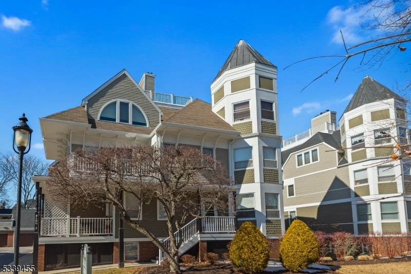 Morristown Town, NJ 07960,22 Franklin Pl #3D