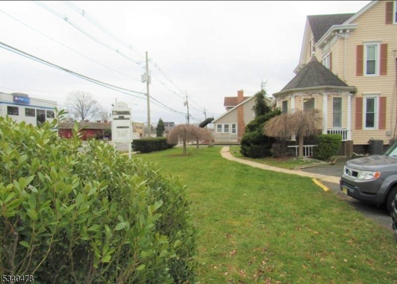 North Brunswick Twp., NJ 08902,623 Georges Rd