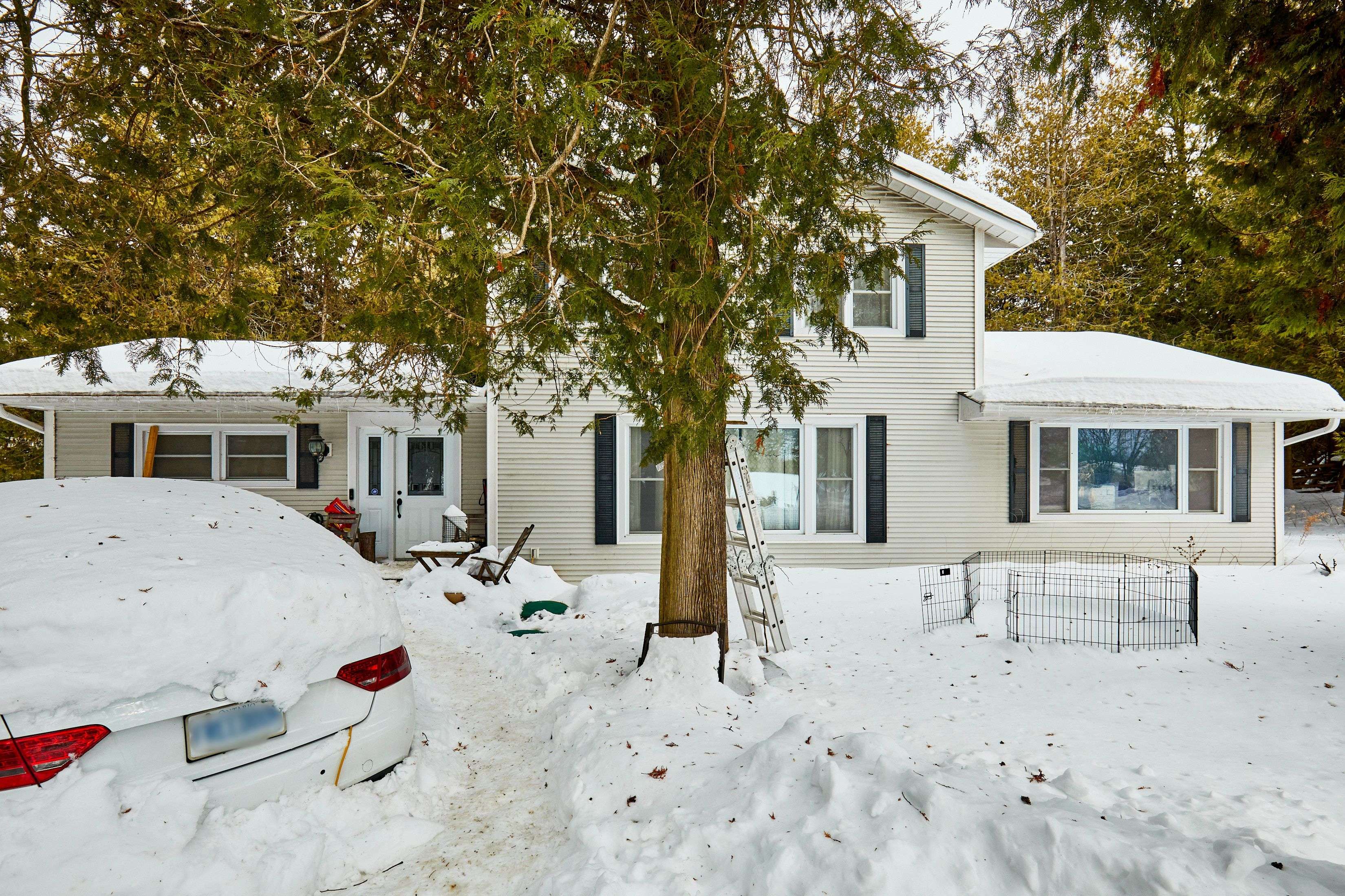 Pickering, ON L1Y 1A1,5115 Westney RD E