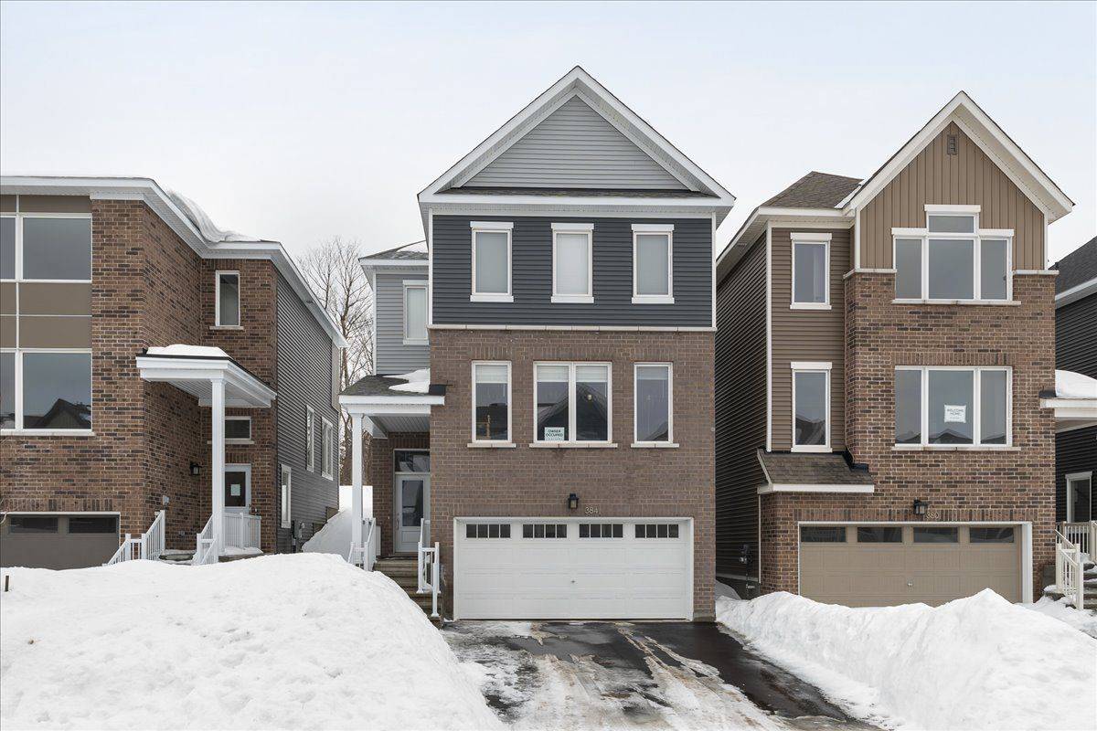 Barrhaven, ON K2C 3H2,384 APPALACHIAN CIR