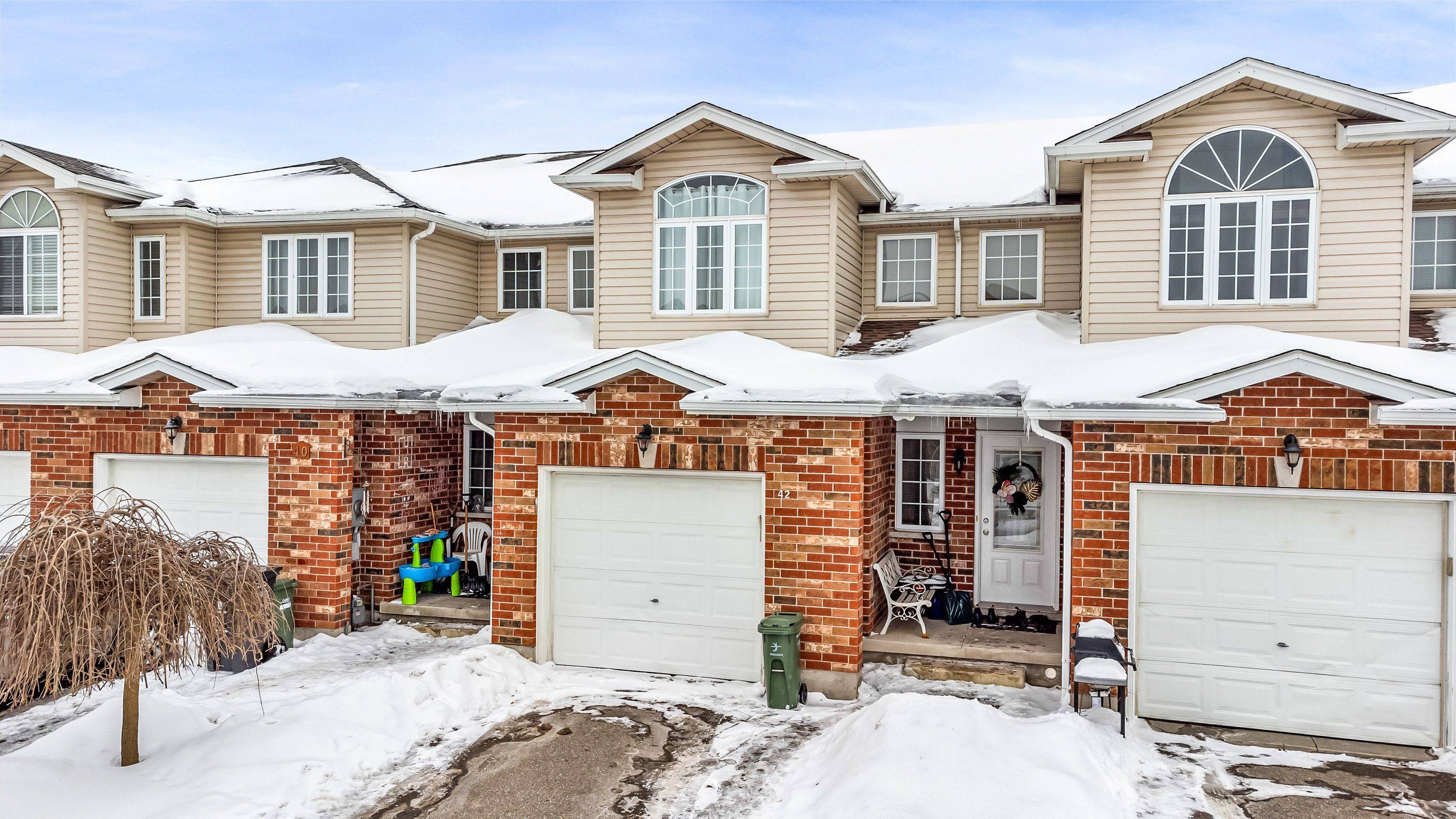 Guelph, ON N1L 0A2,42 HASLER CRES