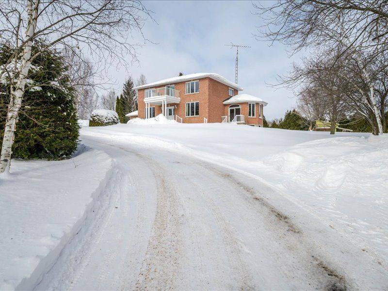 Otonabee-south Monaghan, ON K9J 6X7,2760 Base Line