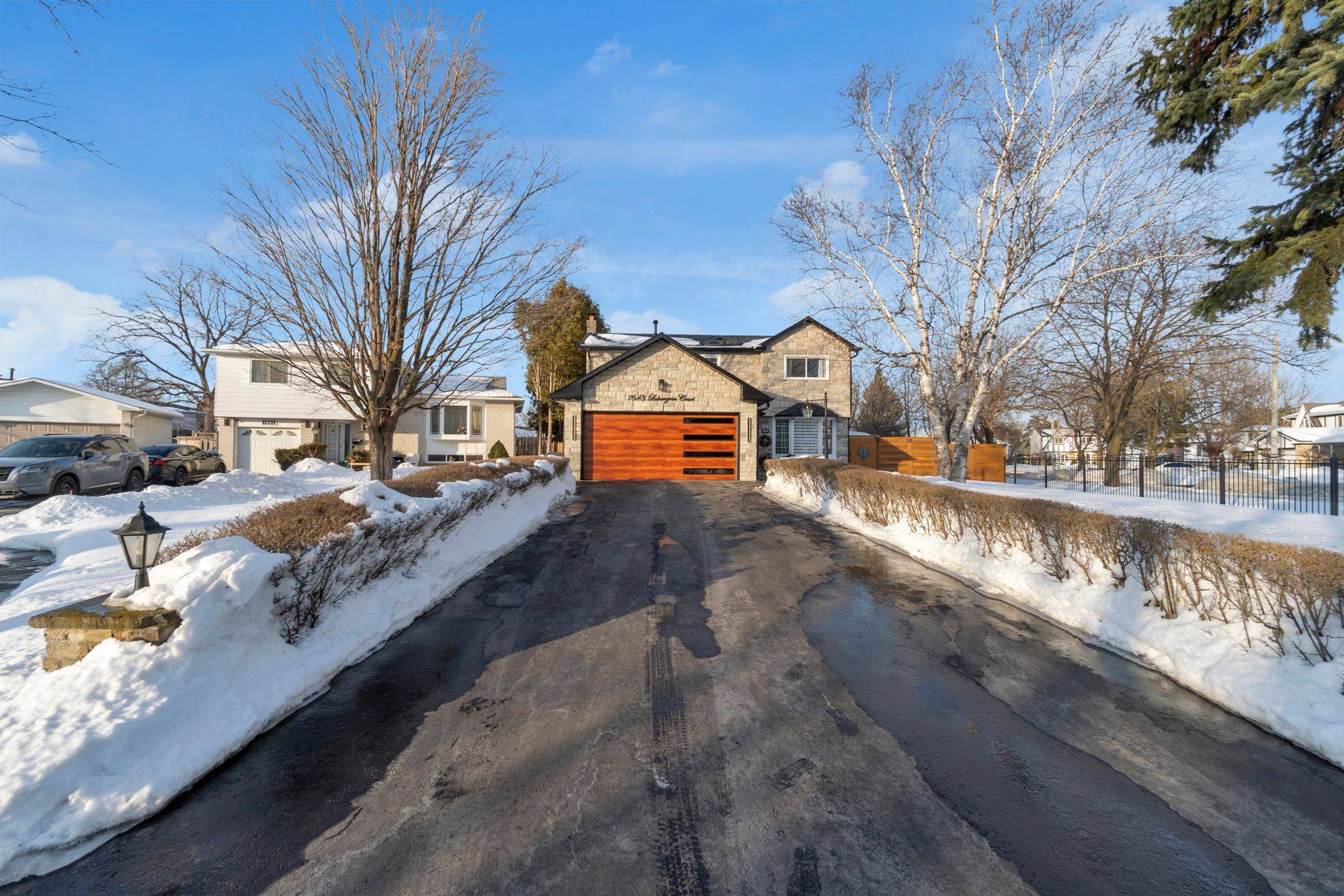 Mississauga, ON L4T 3J1,7643 Lohengrin CT W