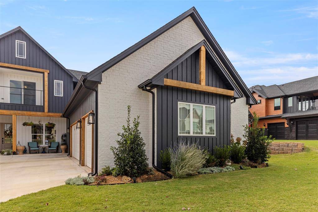 Edmond, OK 73034,8132 Ridge Creek Road
