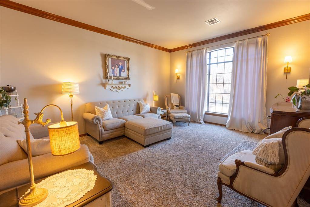 Edmond, OK 73034,1412 Woodbury Circle
