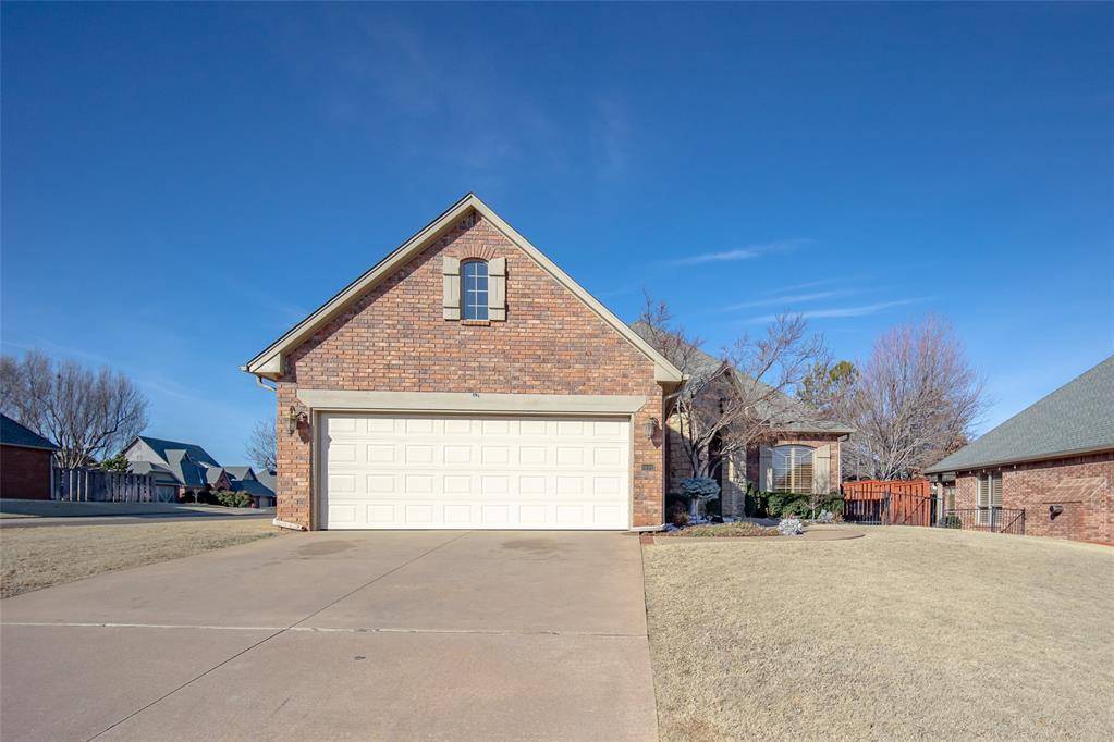 Edmond, OK 73034,1601 Vandivort Place