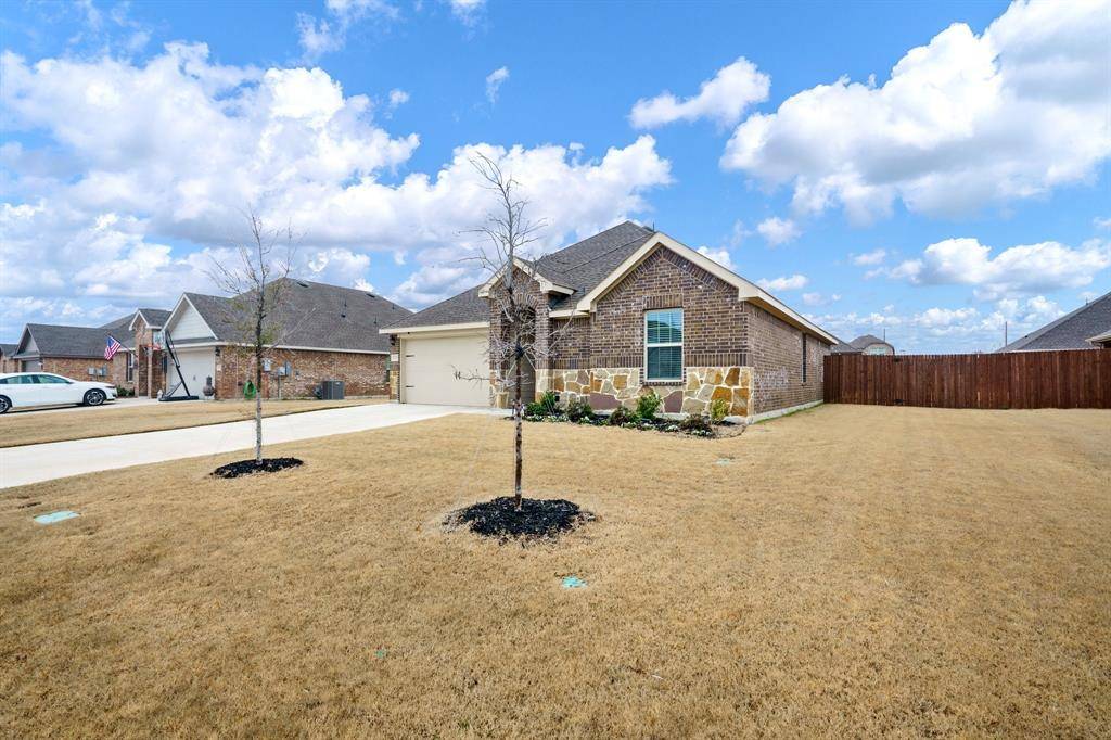 Kaufman, TX 75142,1620 Knoll Crest Drive