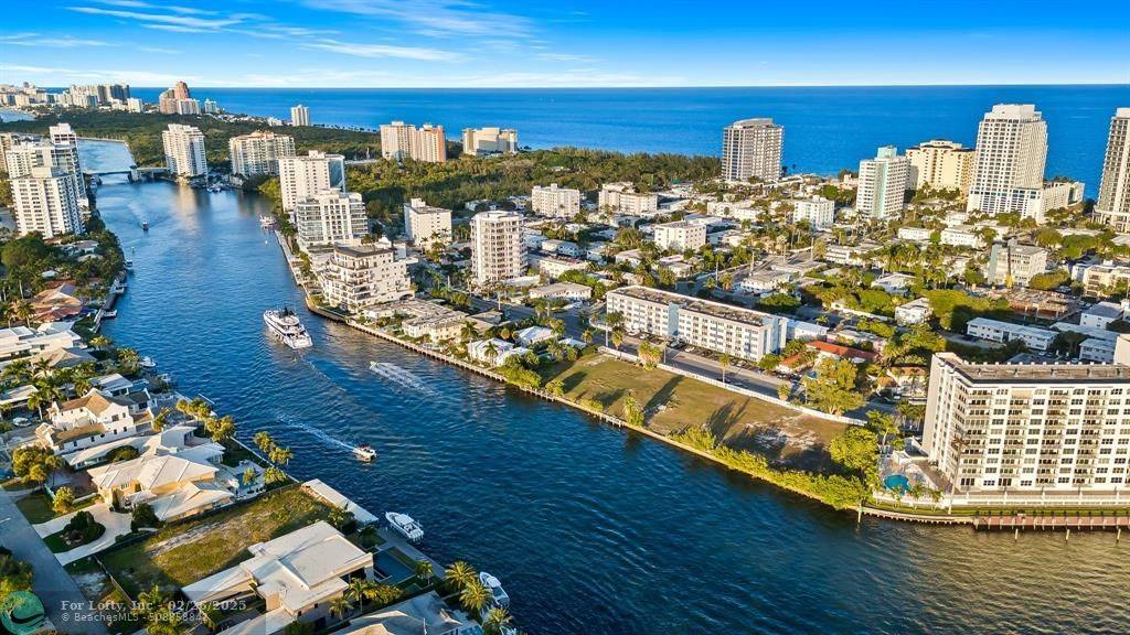 Fort Lauderdale, FL 33304,550 Bayshore Dr  #205