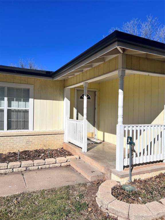 Graham, TX 76450,1435 Avenue B