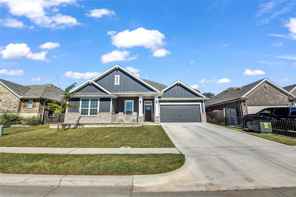 Azle, TX 76020,1433 Eagle Nest Drive