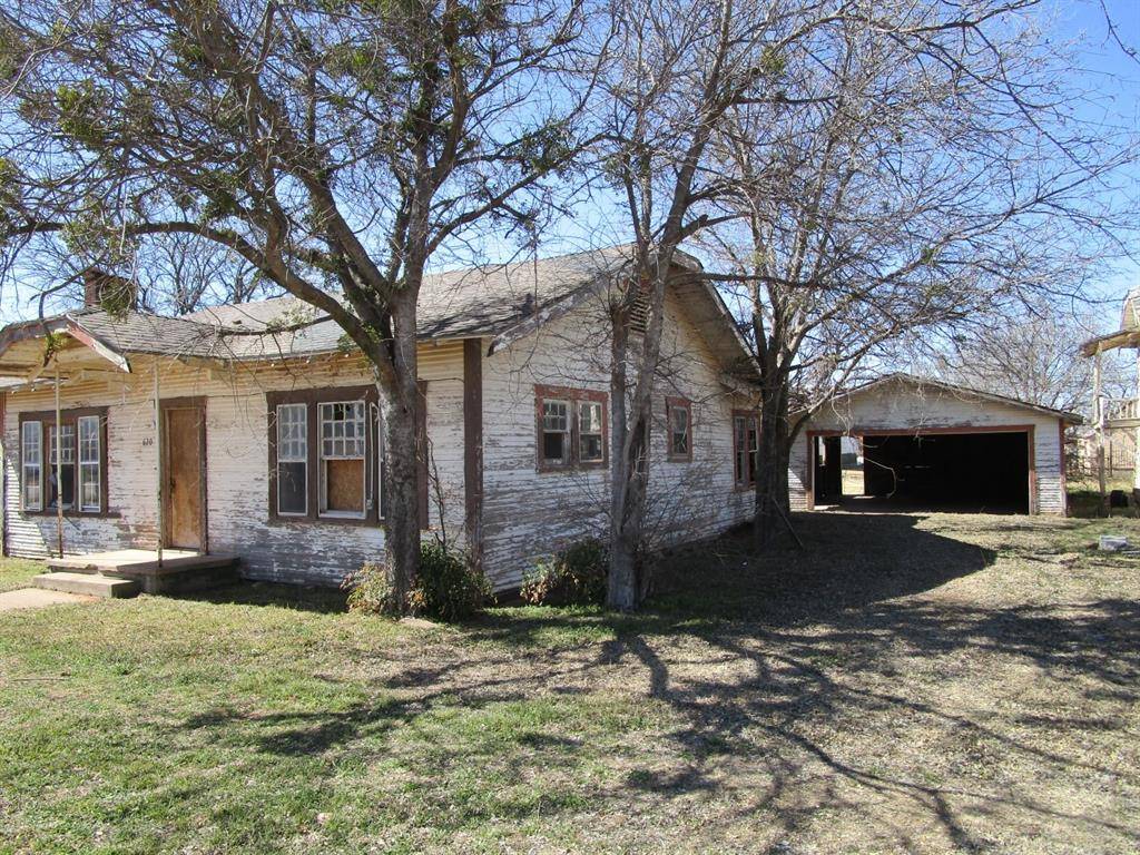 Anson, TX 79501,620 Avenue J