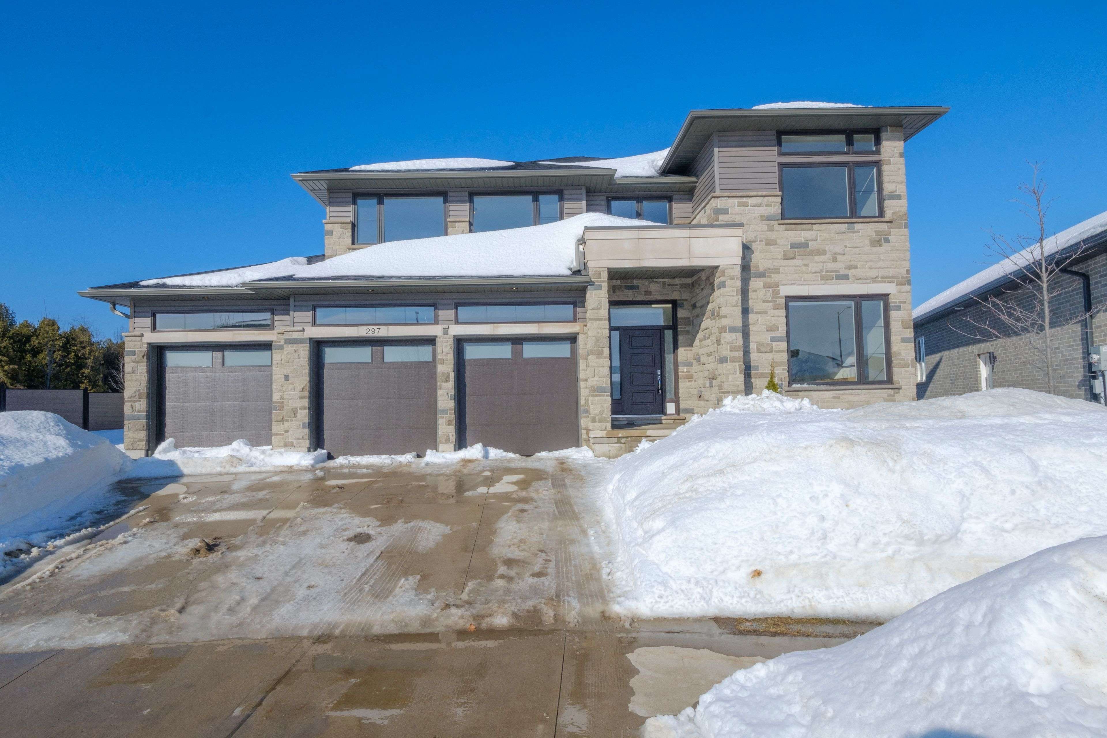 Saugeen Shores, ON N0H 2C2,297 Normanton ST W