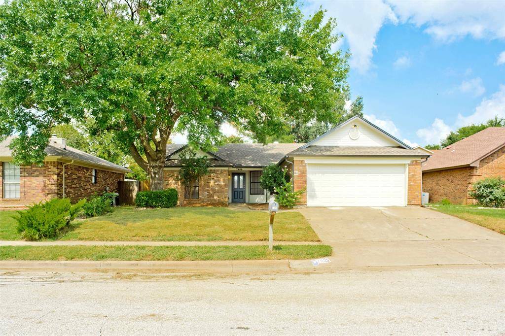 Watauga, TX 76148,7905 Lazy Brook Drive