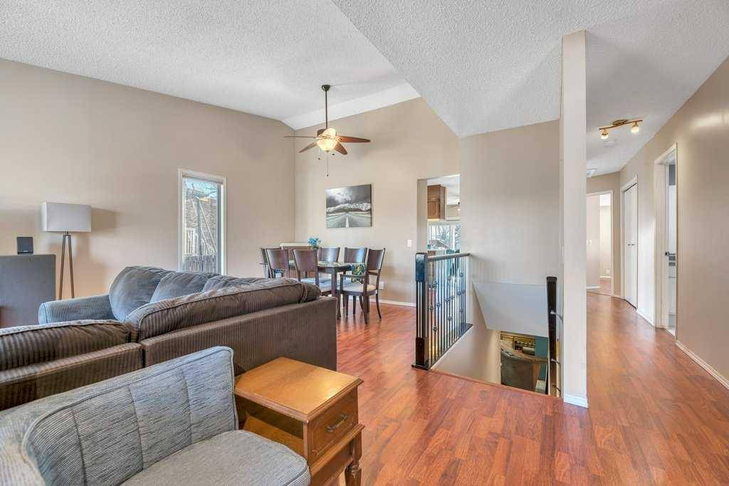 Airdrie, AB T4A 1Y6,168 Marquis PL SE