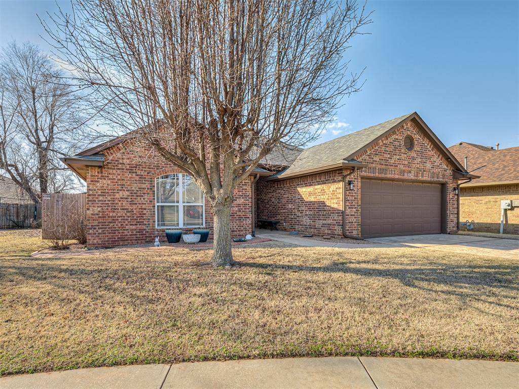 Yukon, OK 73099,11108 SW 7th Circle