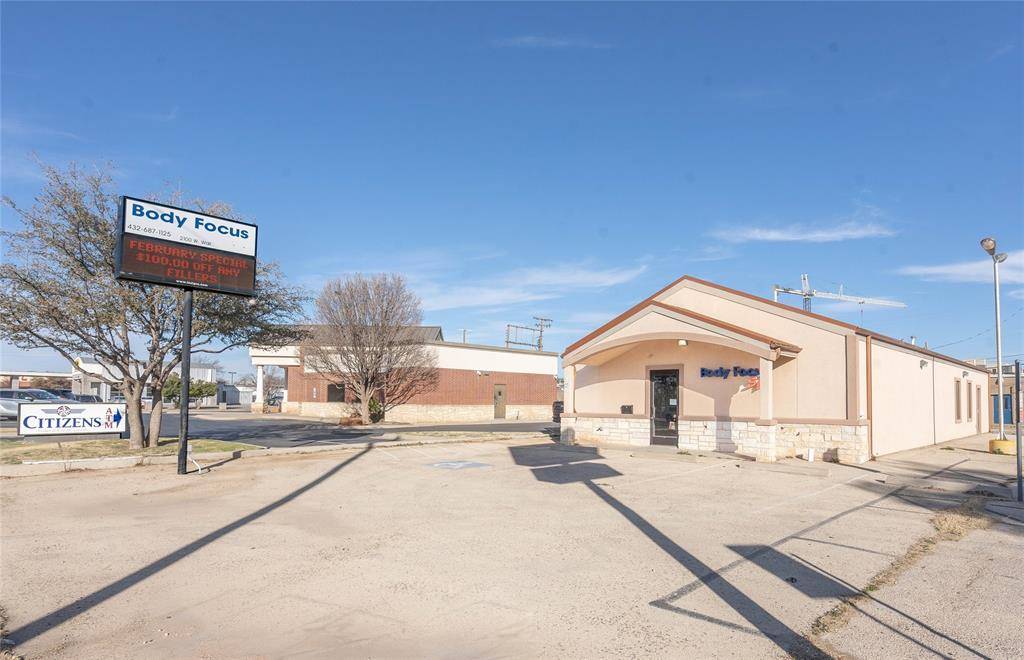 Midland, TX 79701,2100 W Wall Street