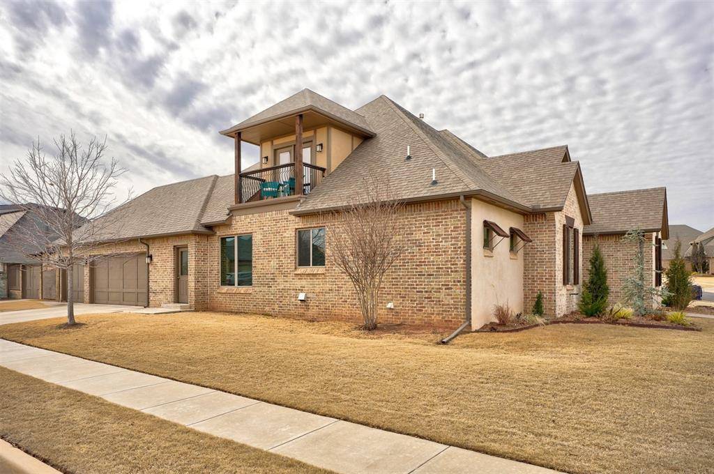 Edmond, OK 73013,300 NW 153rd Street