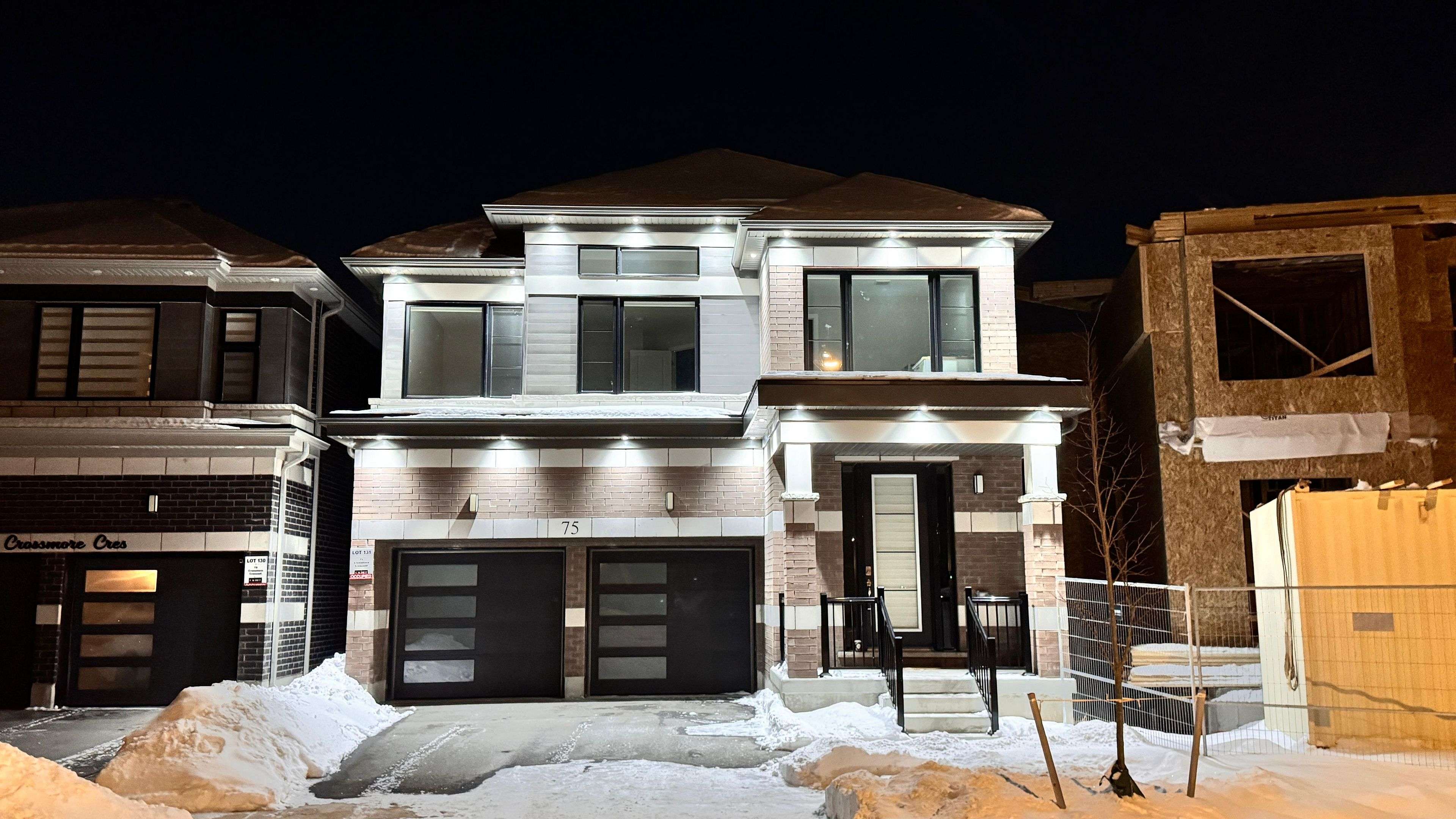 Cambridge, ON N1S 0C7,75 CROSSMORE CRES