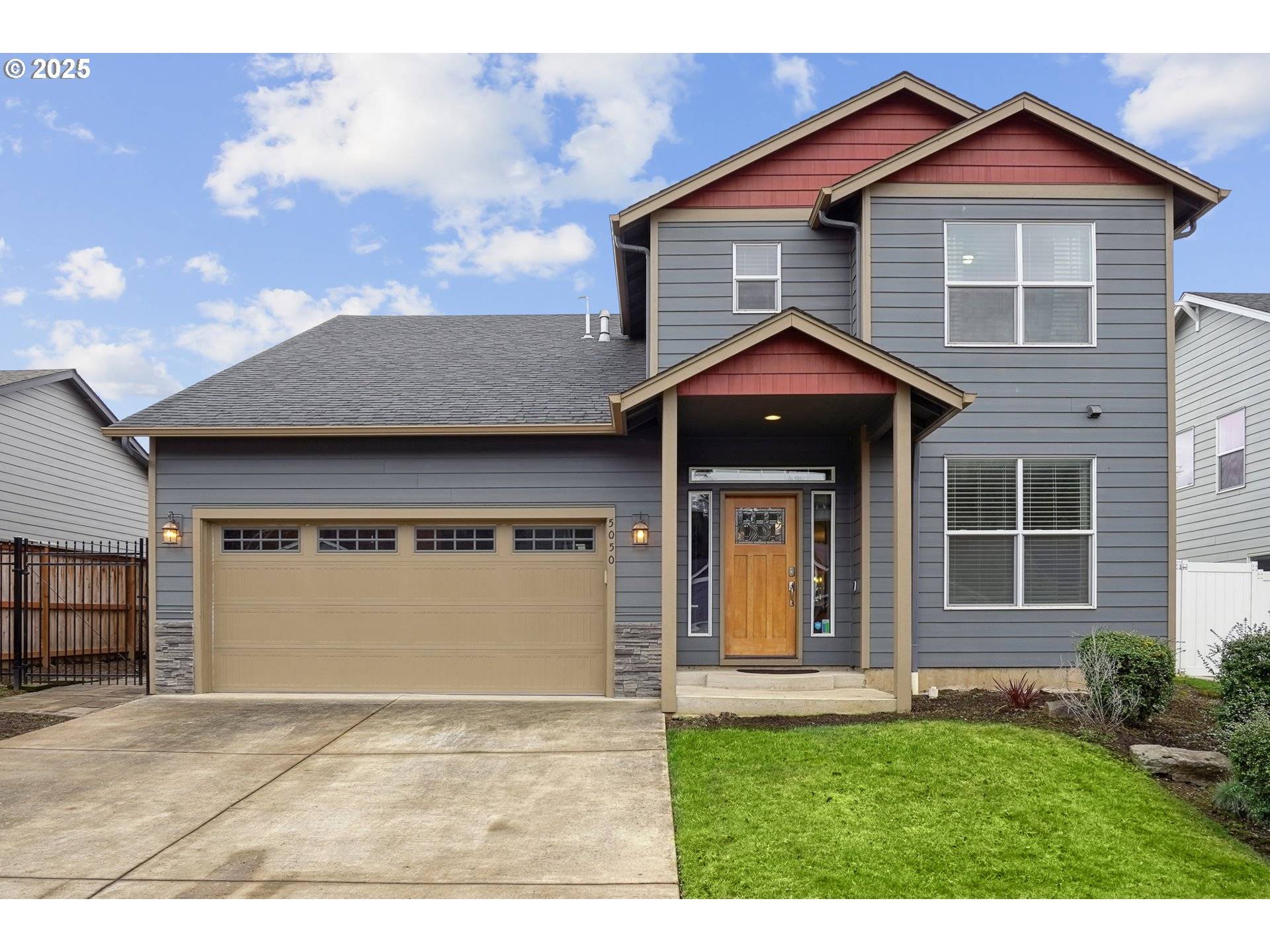 Salem, OR 97305,5050 NE HEARTH CT