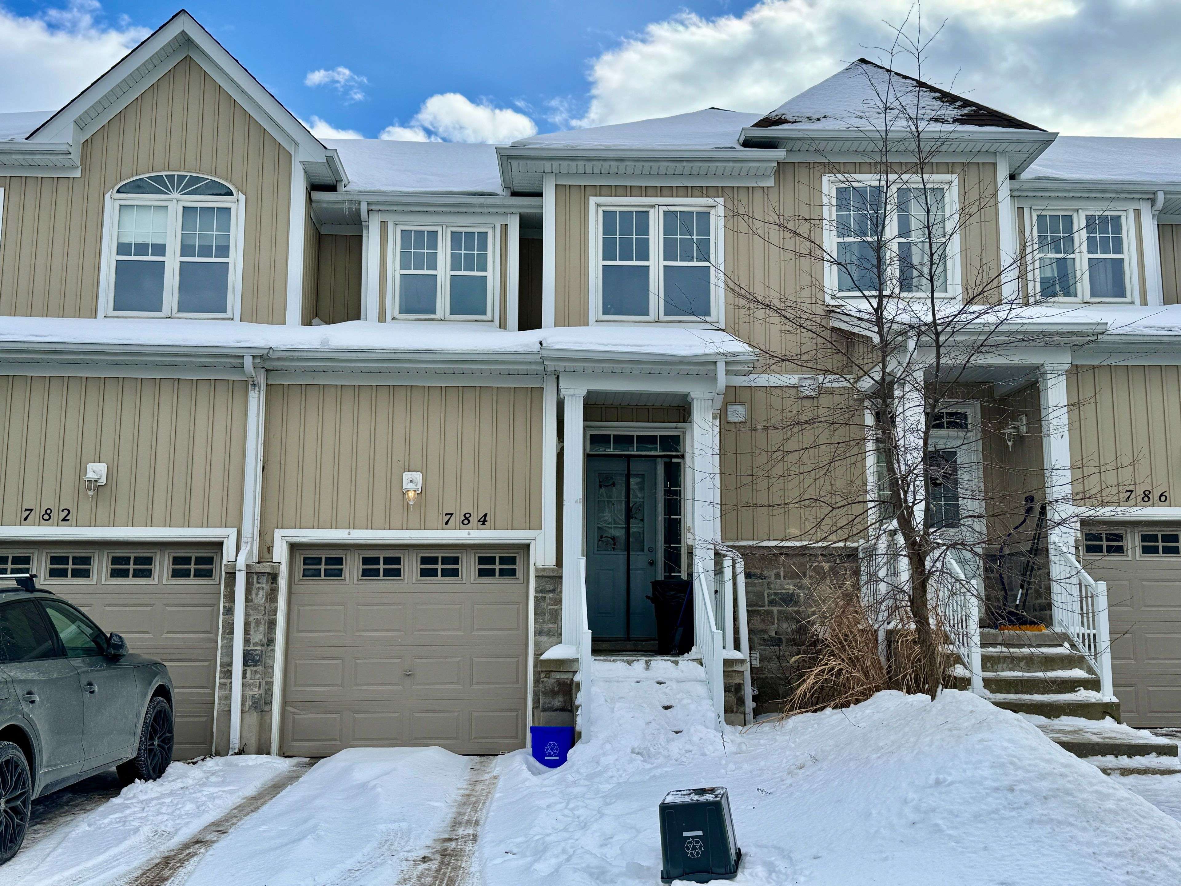 Kingston, ON K7K 0C8,784 Newmarket LN