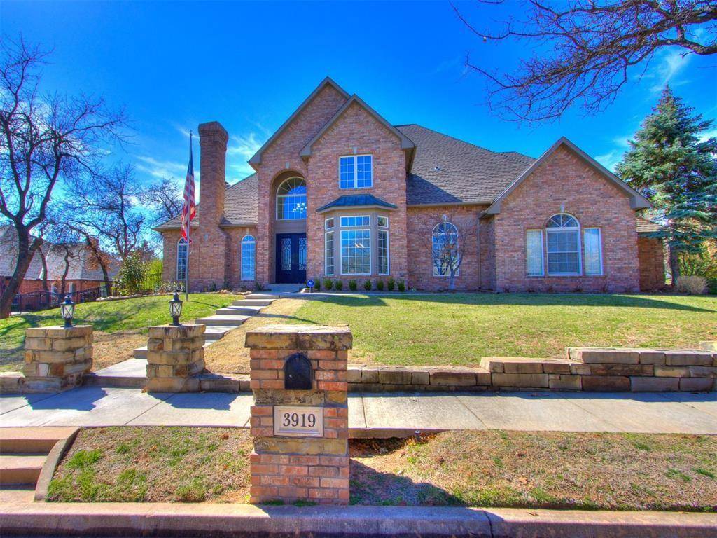 Edmond, OK 73003,3919 Creek Bank Drive