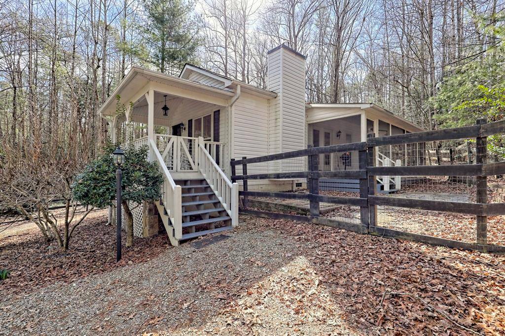 Blairsville, GA 30512,57 Violet Road