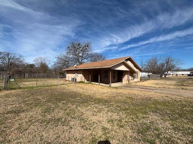 Mount Vernon, TX 75457,100 Lynn Lane