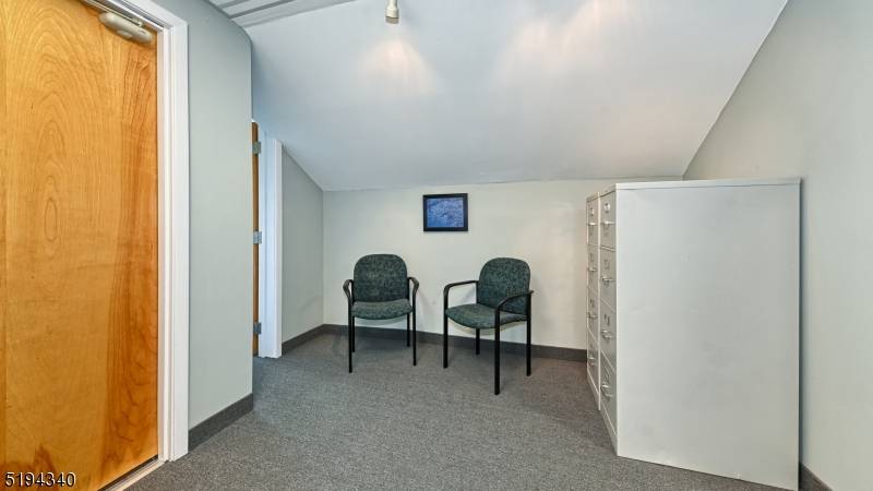 Kinnelon Boro, NJ 07405,15 Kiel Ave