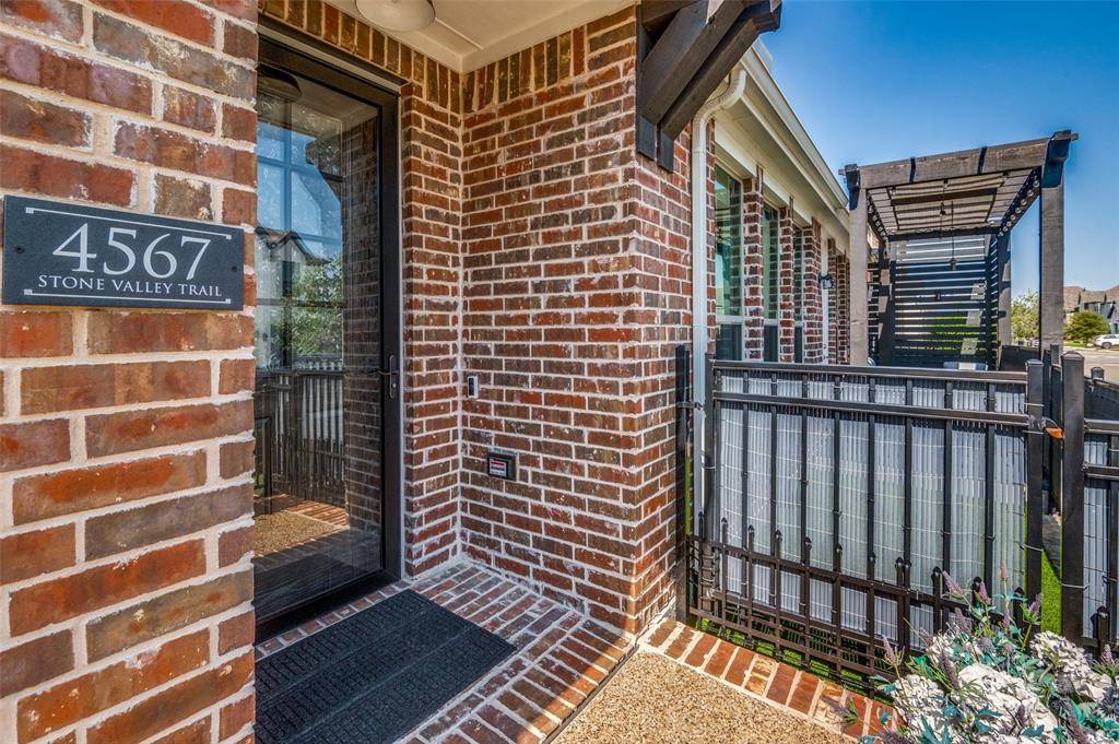 Arlington, TX 76005,4567 Stone Valley Trail