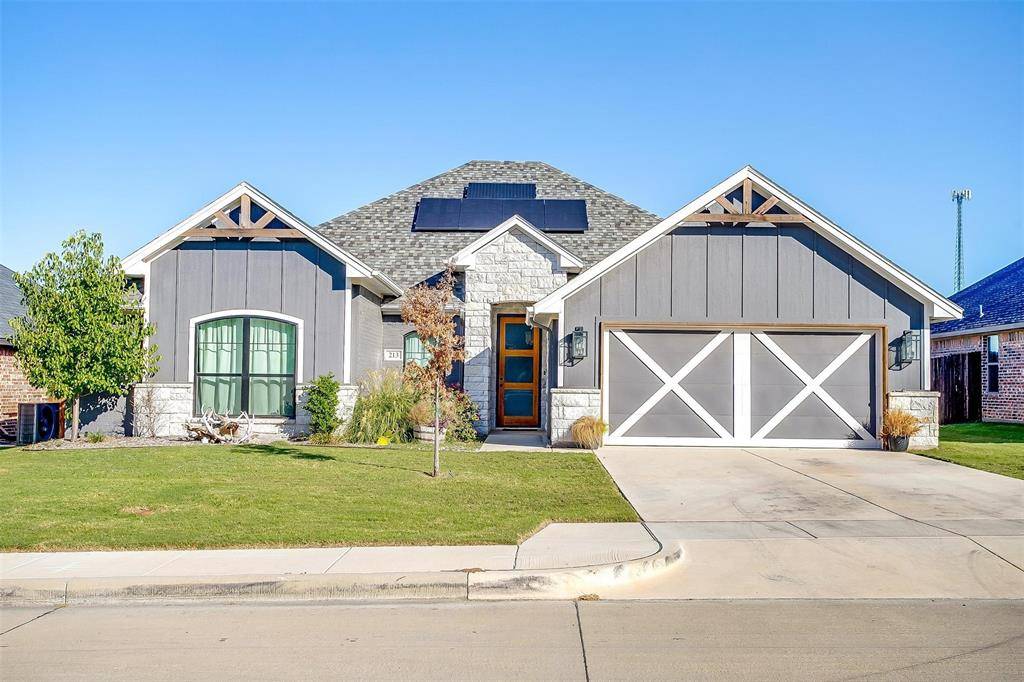 Weatherford, TX 76086,213 Buckeye Drive