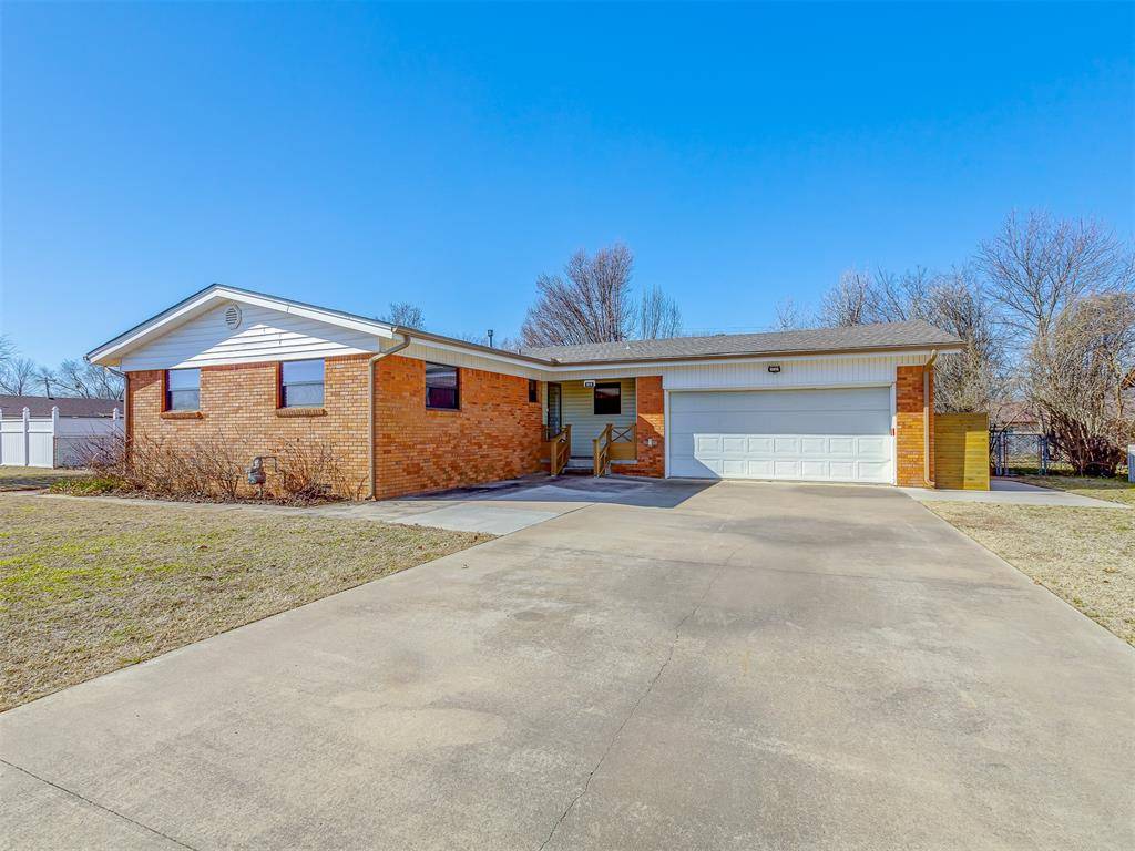 Pauls Valley, OK 73075,613 S Paul Avenue