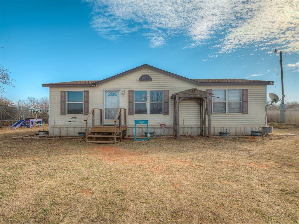Hinton, OK 73047,5501 S Canadian Road