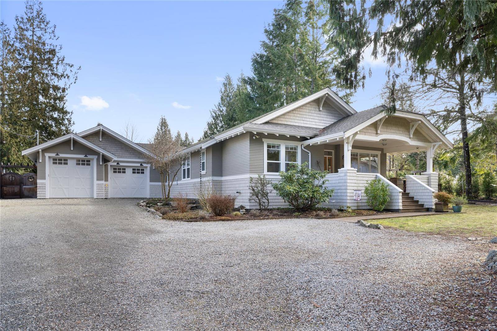 Qualicum Beach, BC V9K 1B8,544 Hemsworth Rd