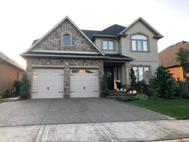 Hamilton, ON L9B 0C9,35 GRETI DR