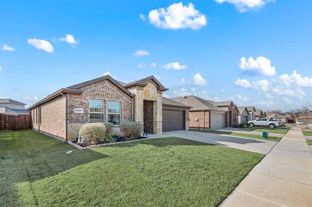 Denton, TX 76209,2905 Royal Acres Drive