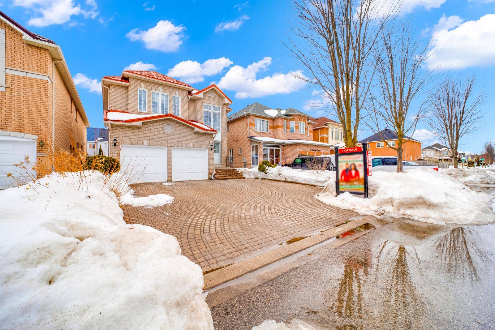 Markham, ON L3S 4N9,11 Ferncliffe CRES