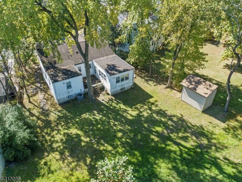 Millburn Twp., NJ 07041,7 Sunset Dr