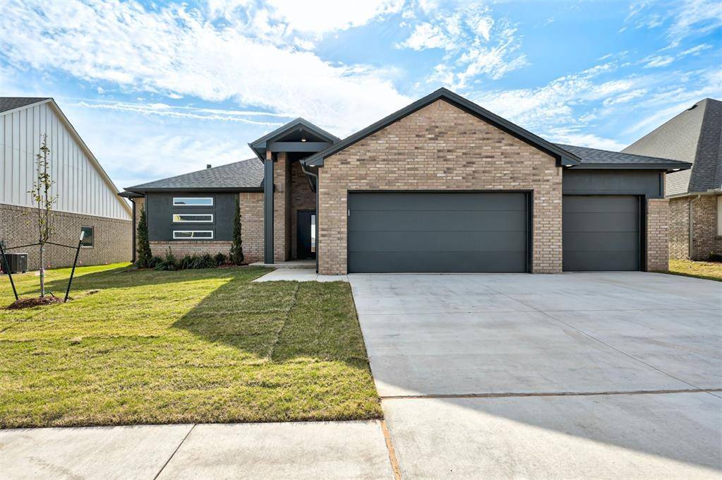 Yukon, OK 73099,9308 NW 146th Street