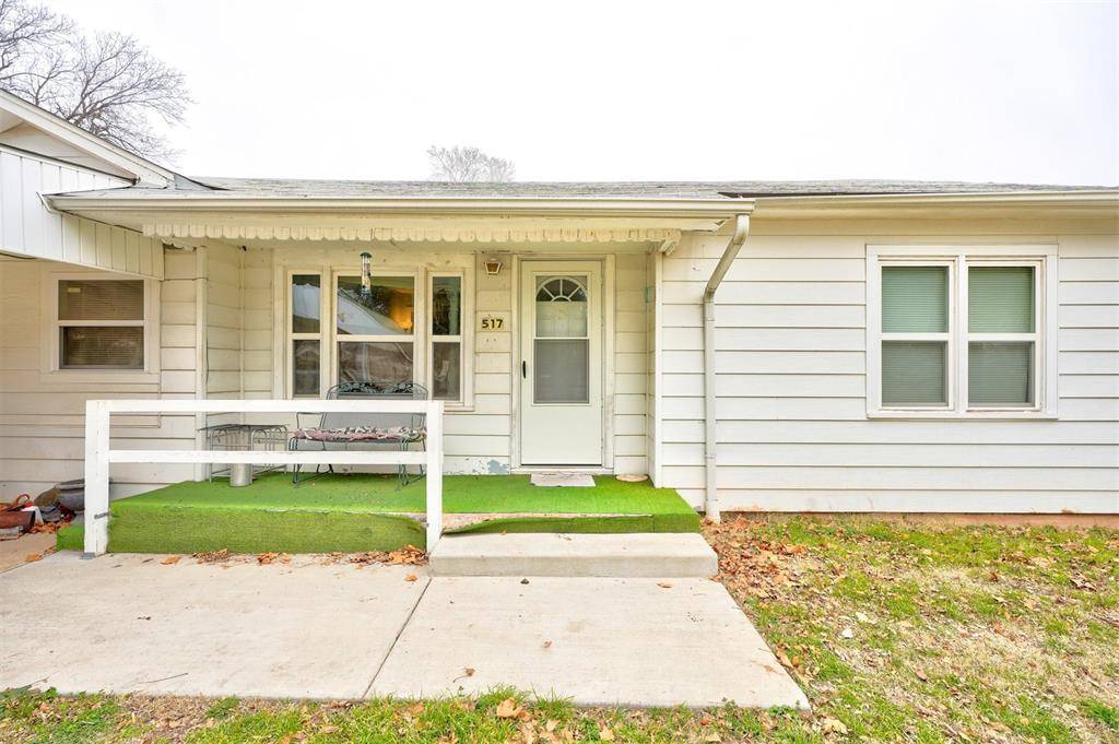 Lexington, OK 73051,517 W Ash Street