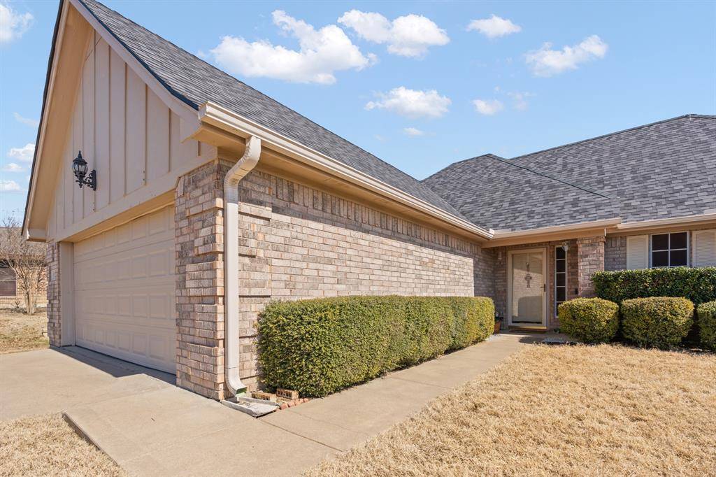 Burleson, TX 76028,601 Paula Terrace