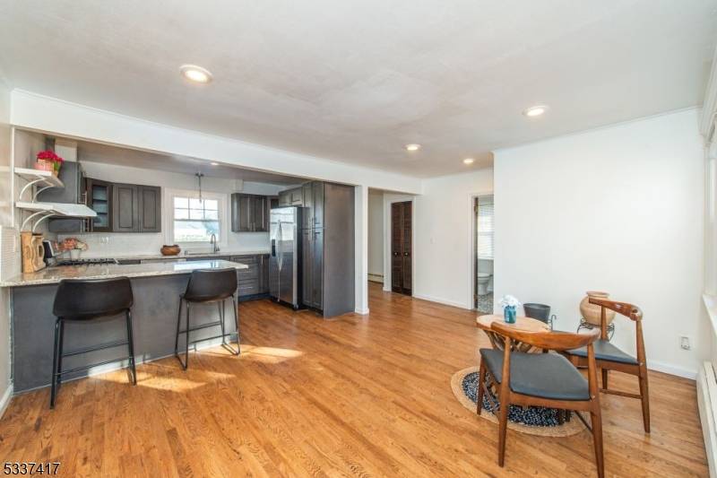 Parsippany-troy Hills Twp., NJ 07054,287 Atlantic Dr