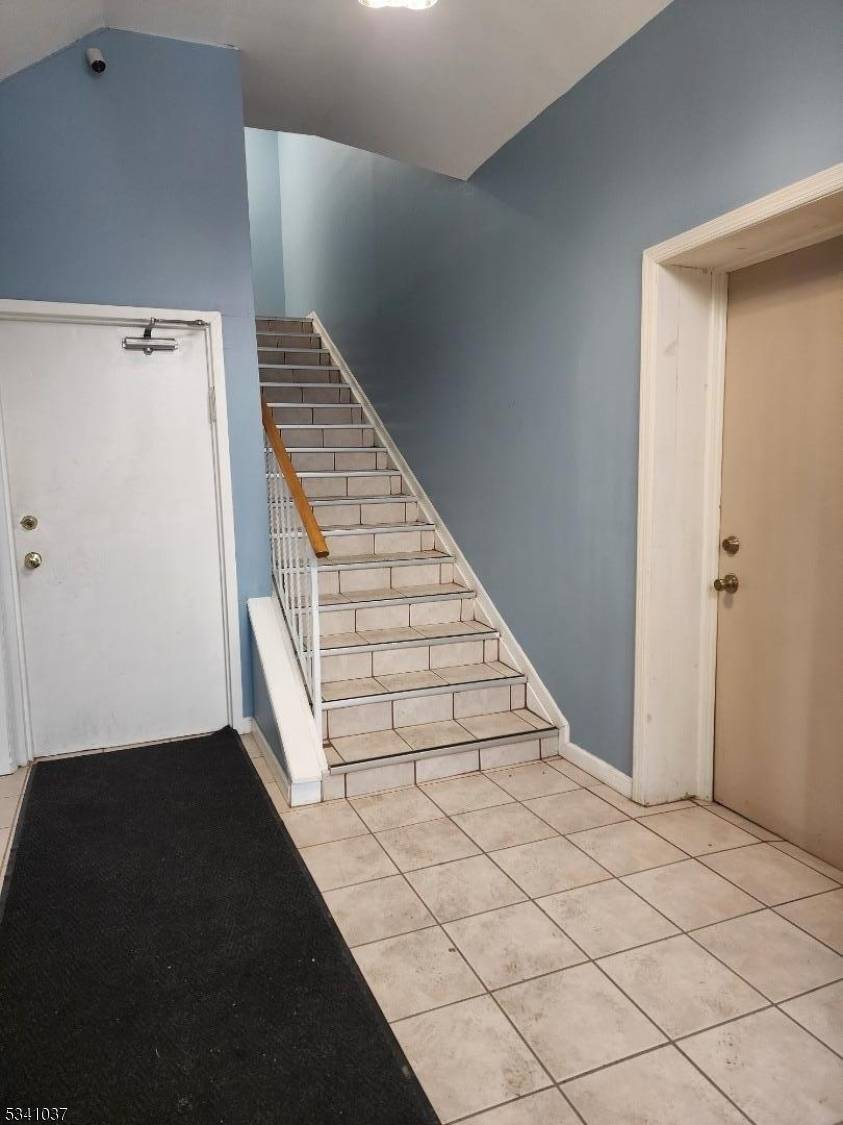 Newark City, NJ 07114,70 Clinton Ave