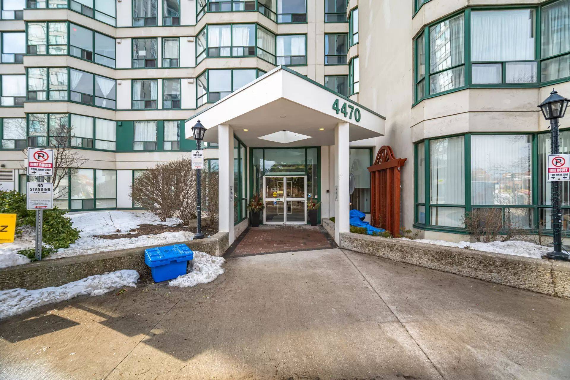 Mississauga, ON L5R 3K8,4470 Tucana CT #2109