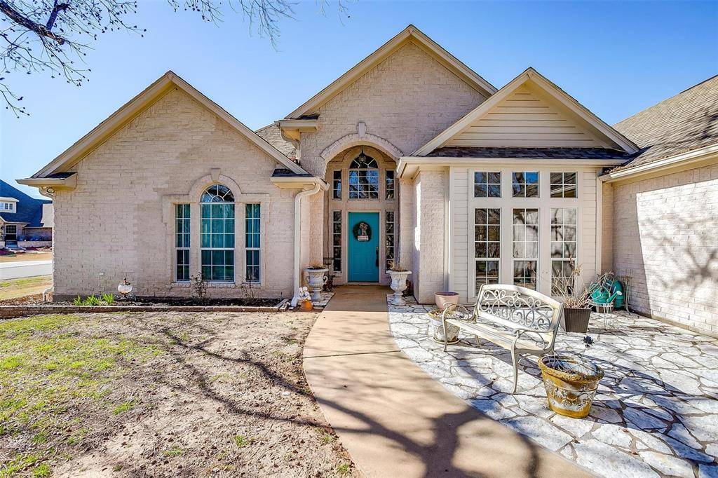 Granbury, TX 76049,9501 Bellechase Road