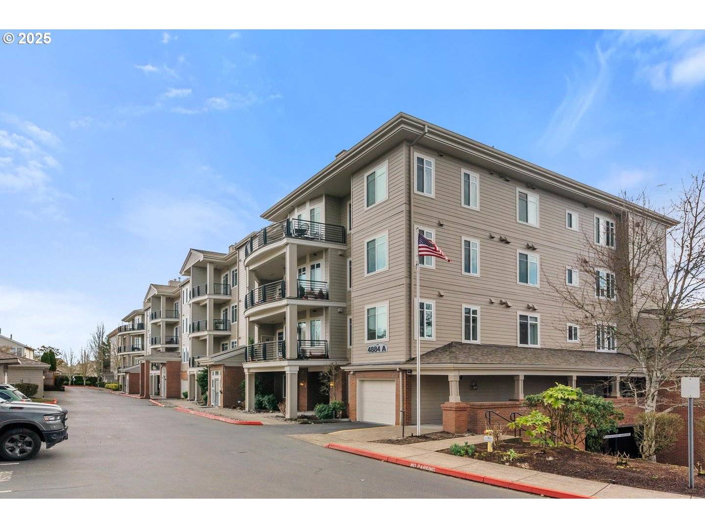 Portland, OR 97229,4884 NW PROMENADE TER #309