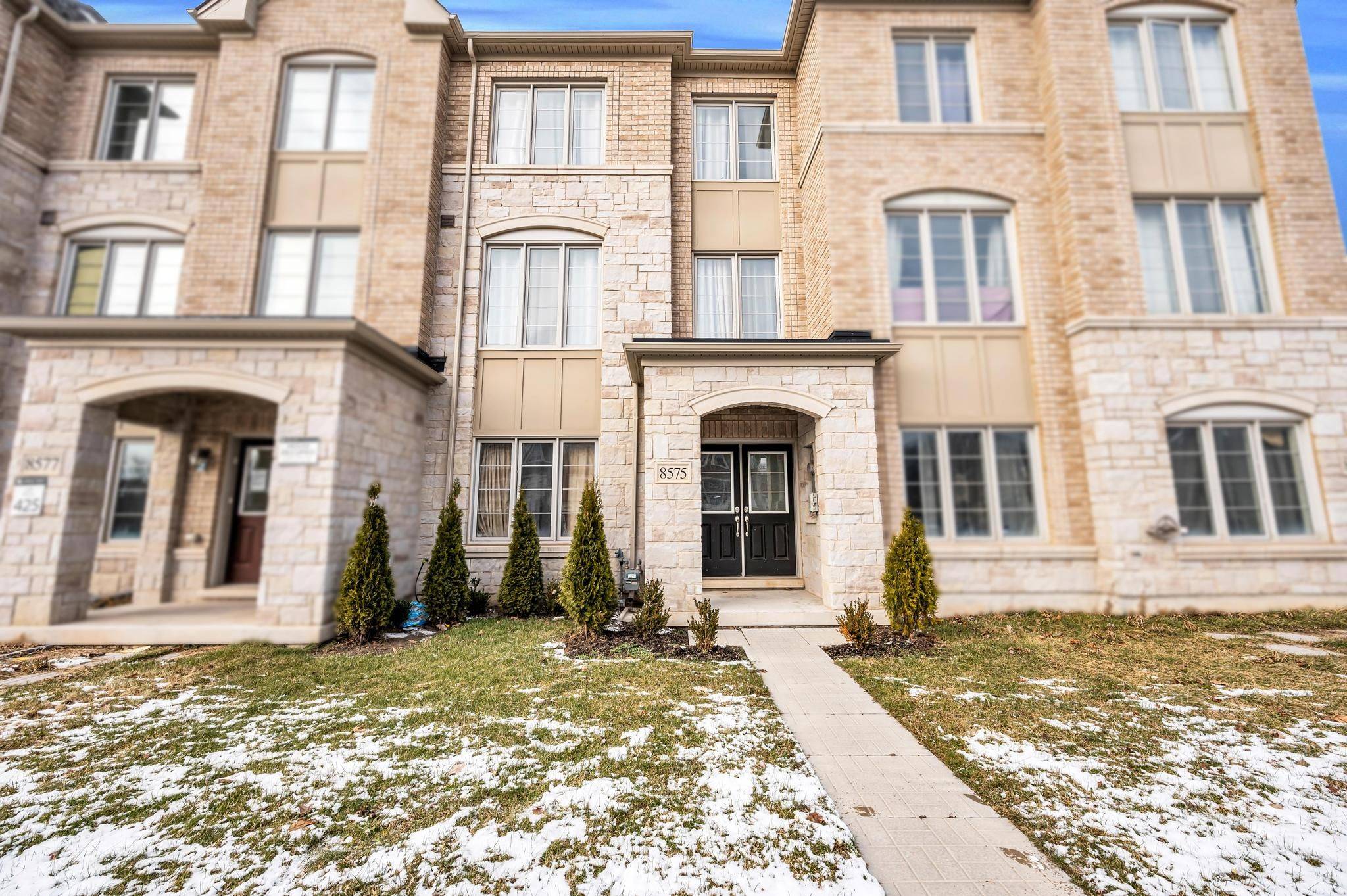 Brampton, ON L6Y 6C4,8575 Financial DR