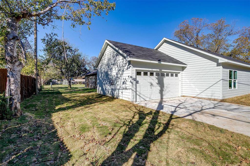 Cleburne, TX 76031,301 Chase Avenue