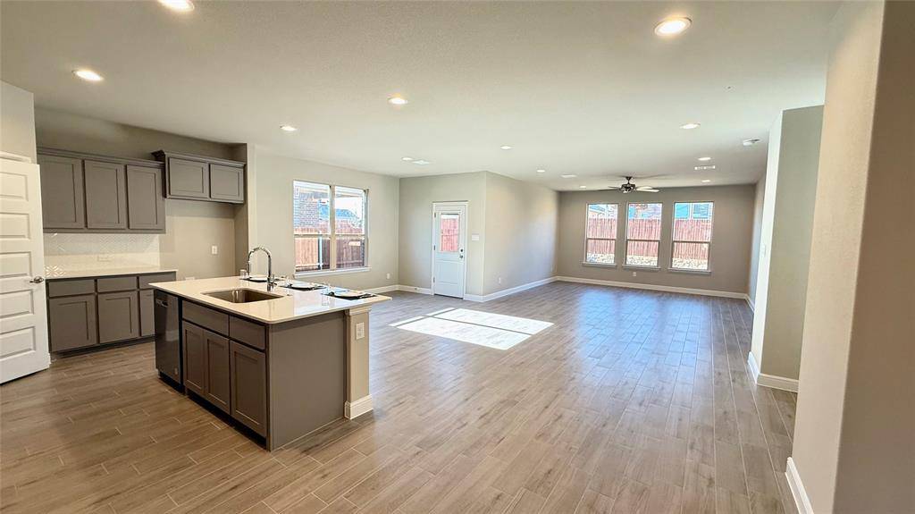 Cleburne, TX 76033,1924 LEGACY Drive