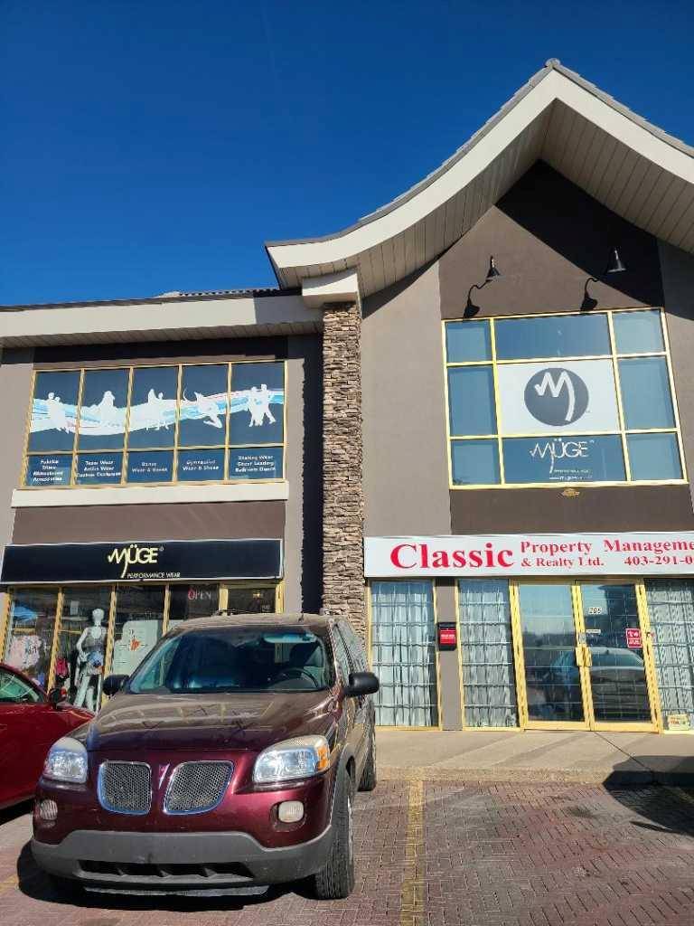 Calgary, AB T1Y 6Z1,3132 26 ST NE #210 & 212